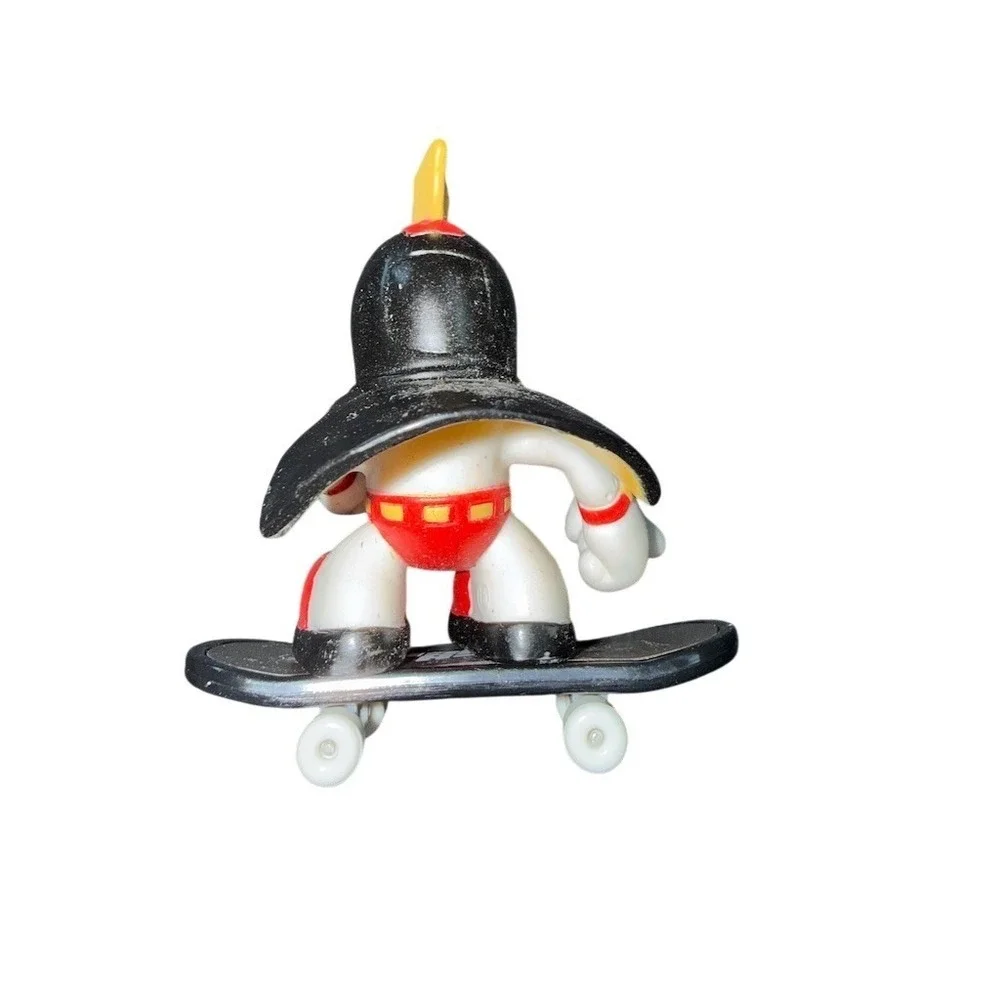 Tech Deck Dudes Super Finger Hero Action Figure w Fingerboard Skateboard vintage